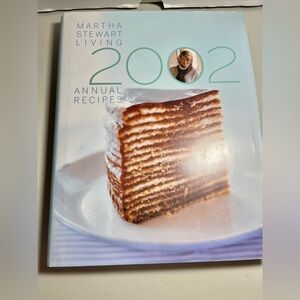 Martha Stewart 2002 Annual Recipes Cookbook Hard Cover